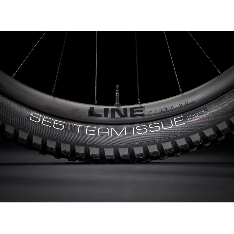 Trek SLASH 9.8 GX AXS 2021 12 Trek SLASH 9.8 GX AXS 2021 – Image 10